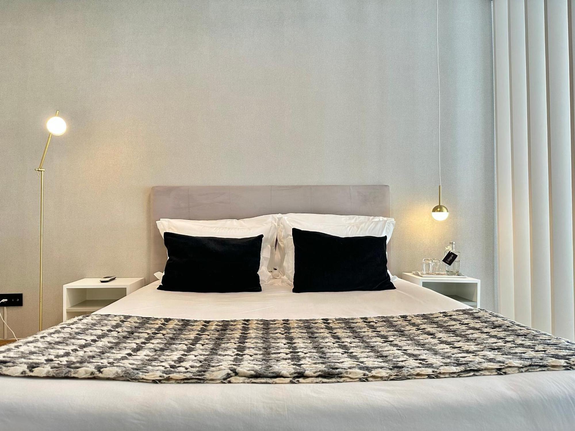 Youropo - Capela OOporto Rum bild