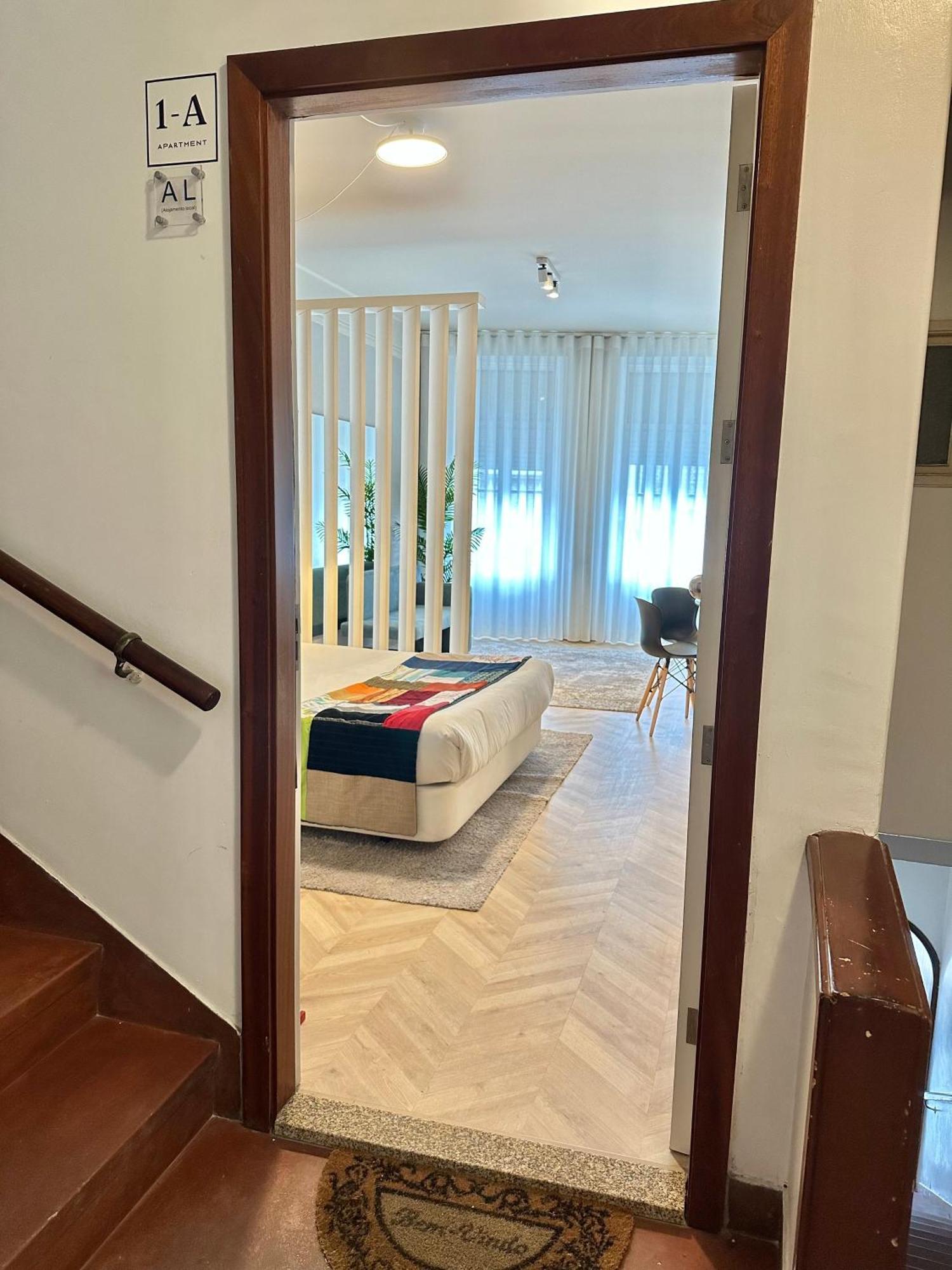 Youropo - Capela OOporto Rum bild